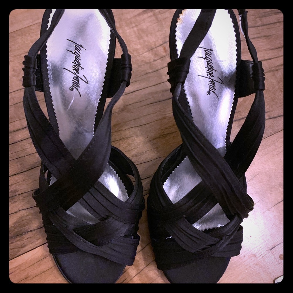 Beautiful black heals